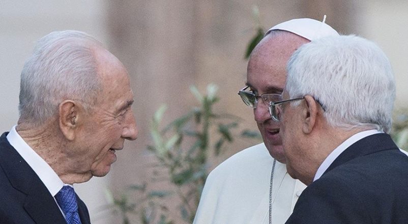 EL PAPA LLAMA POR TELEFONO A SHIMON PERES Y MAHMUD ABBAS: CESE DE HOSTILIDADES Y TREGUA