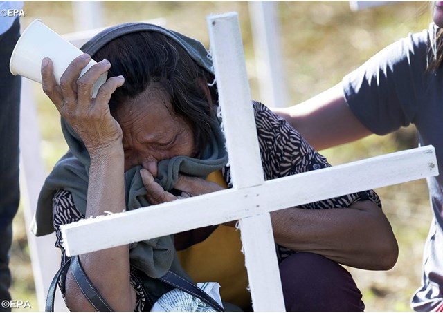 “Jesus comparte nuestros dolores”