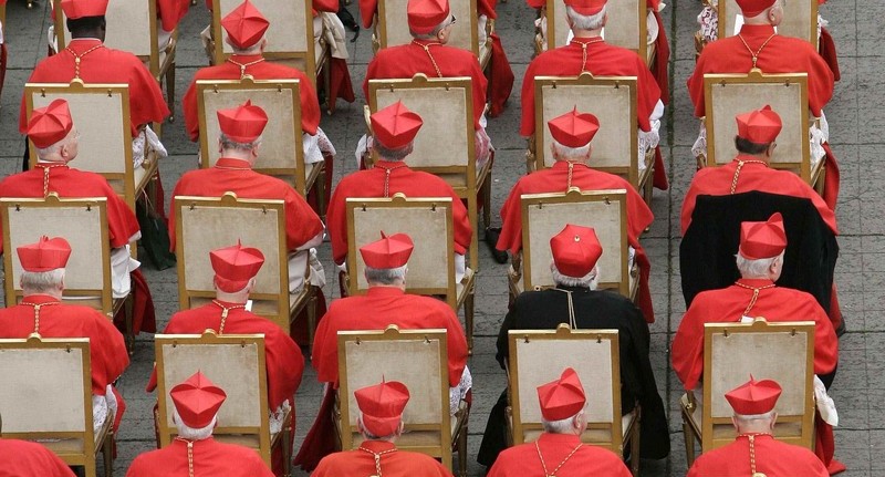 Reforma de la Curia: Centro del Consistorio