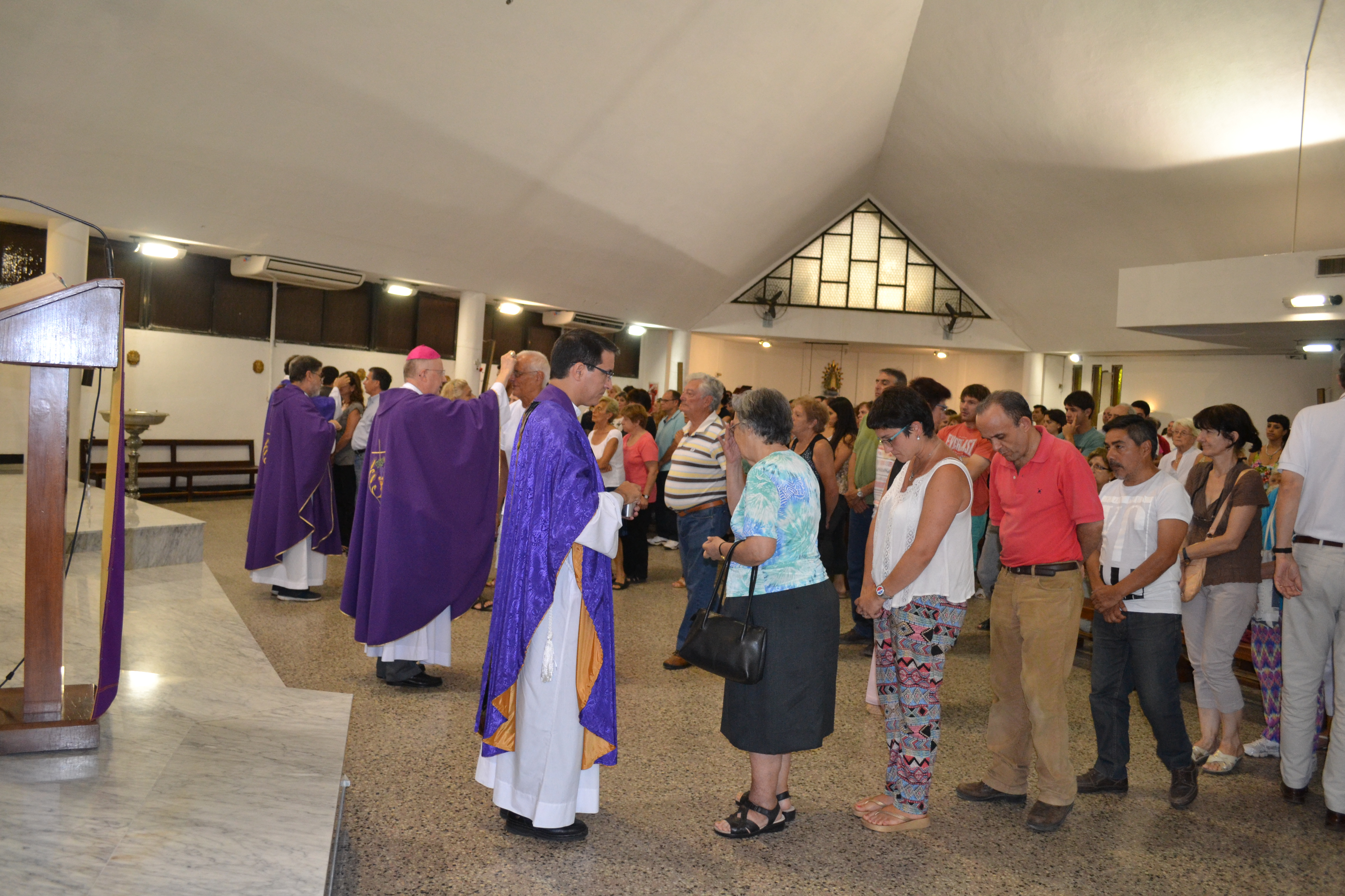 En esta Cuaresma : “Pongamos nuestra confianza en Dios”  – Monseñor Pedro –