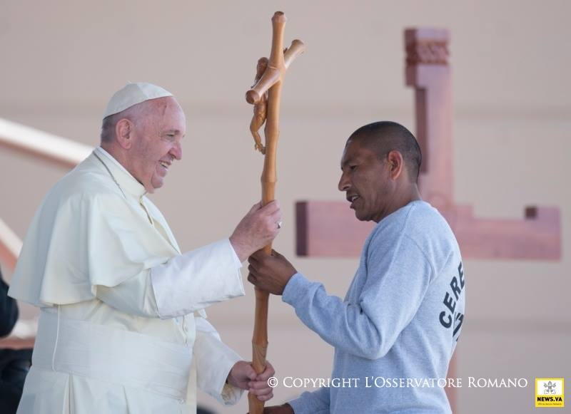 La vida de Jesús, sobre todo en los tres años de su ministerio público, ha sido un incesante encuentro con las personas. Entre ellas, un lugar especial lo han tenido los enfermos